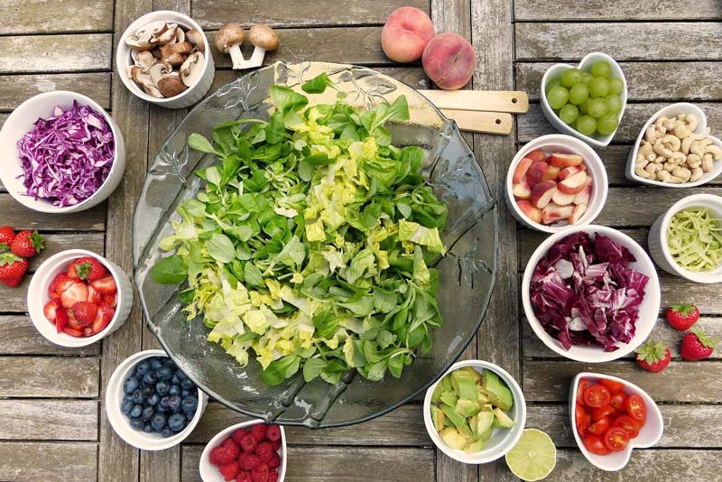 Eating Healthy Meals - Proper Dieting for the Elderly