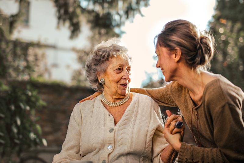 Health tips for seniors to maintain an active lifestyle