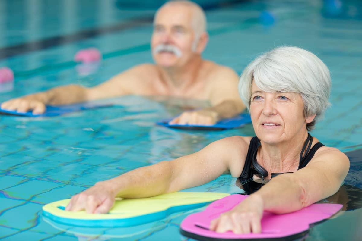 Seniors in water class